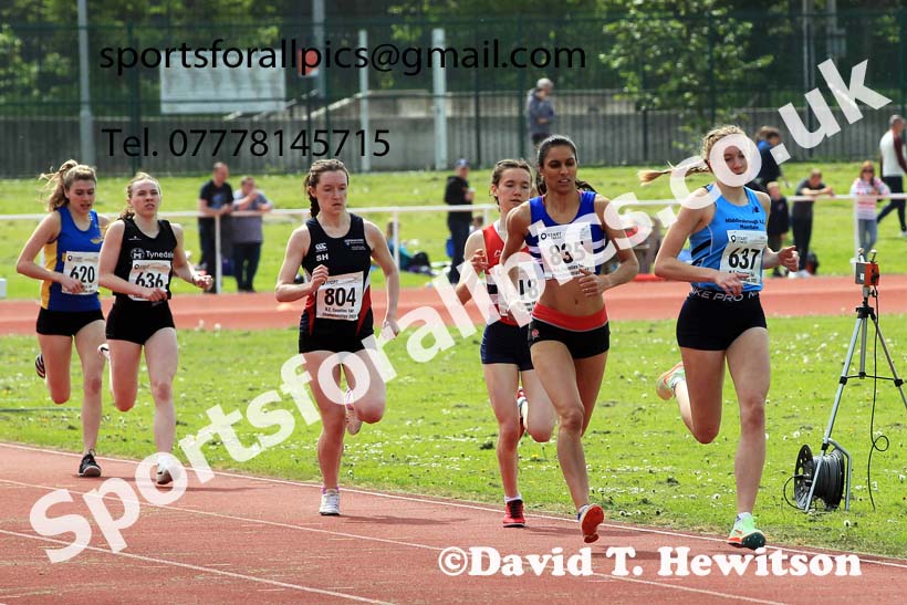 Women and Girls 800 metres, 2022 North Eastern Track and Field Champs., Middlesbrough. David T. Hewitson/Sports for All Pics